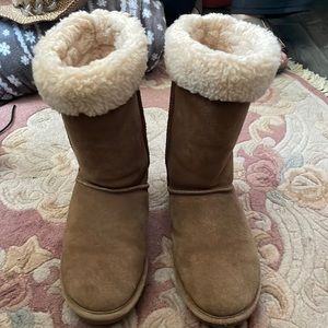 Bear paw Tan boots Size 10